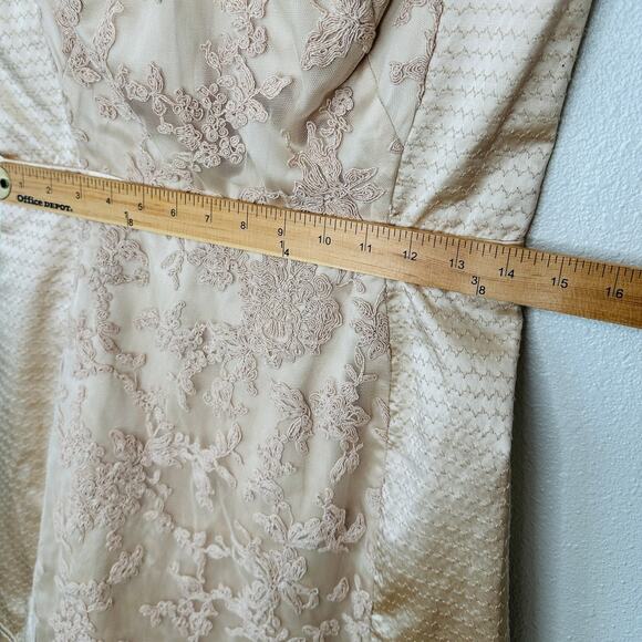 BCBGMAXAZRIA Tan Satin & Floral Lace Round Neck Mini Dress 6 - Picture 13 of 13